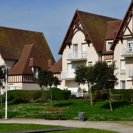 Appartement Pres Du Port Centre Et Plage - Vue Mer Courseulles-sur-Mer Eksteriør bilde